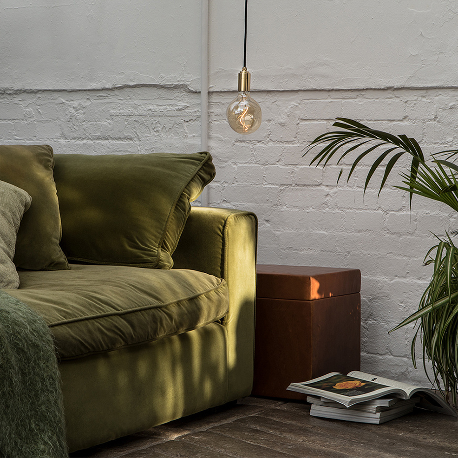 Voronoi I LED Bulb 2W (=12W) 2200K E27 Tinted