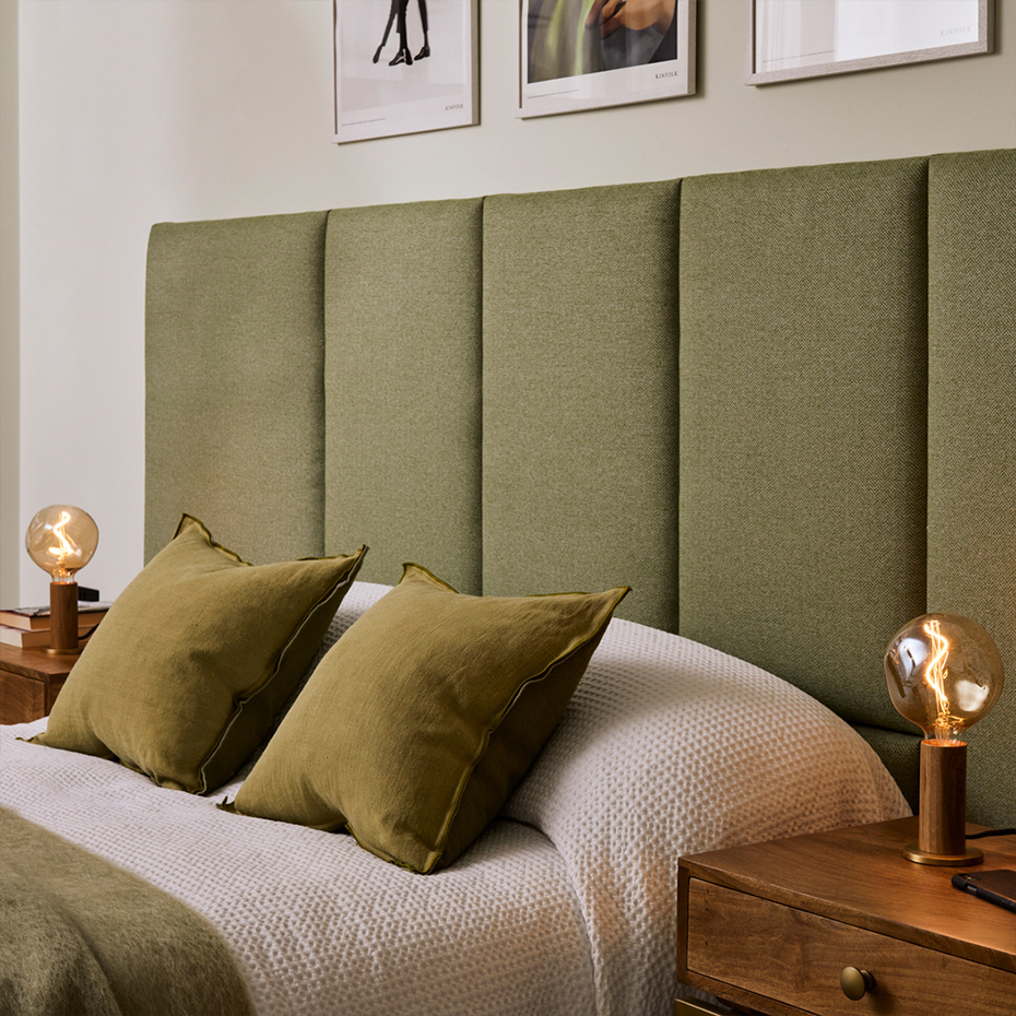 Knuckle Bordslampa Walnut