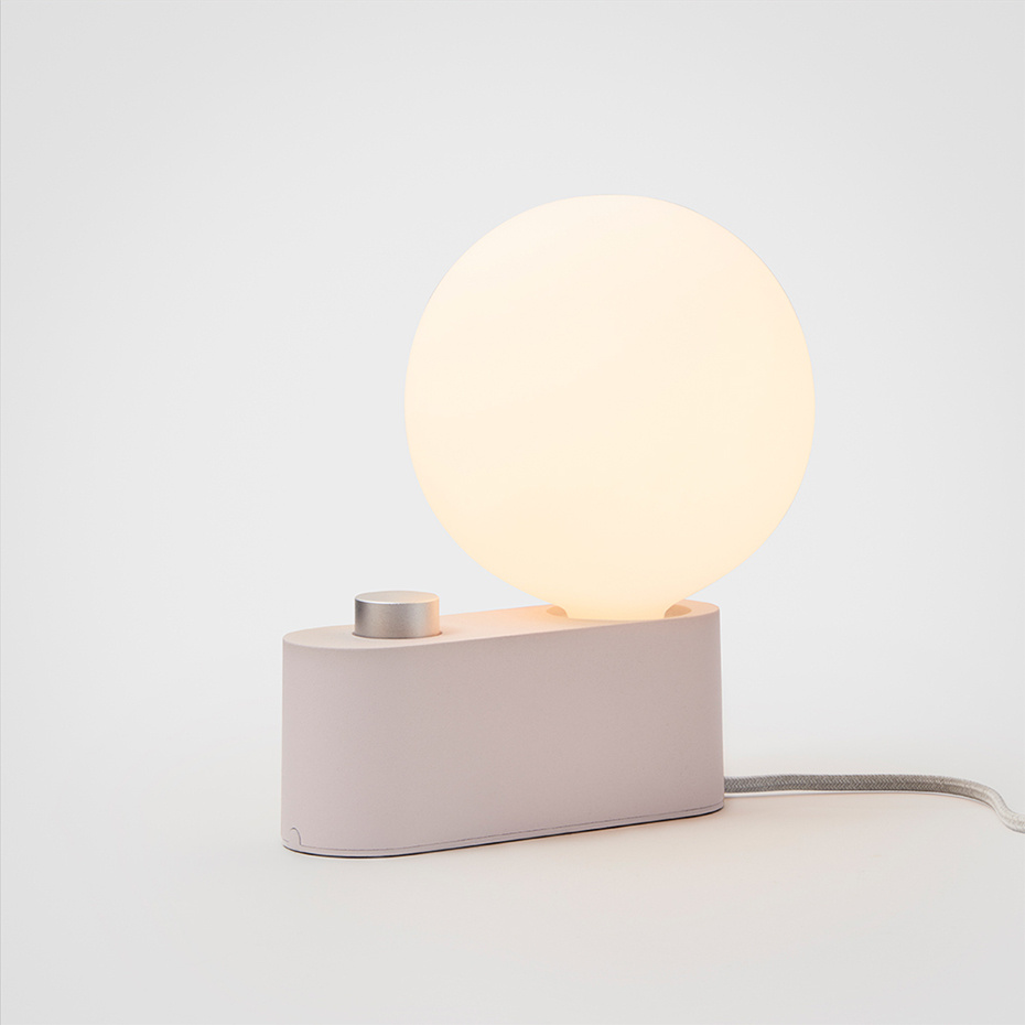 Alumina Bordslampa/Vägglampa Blossom + Sphere IV LED Blub