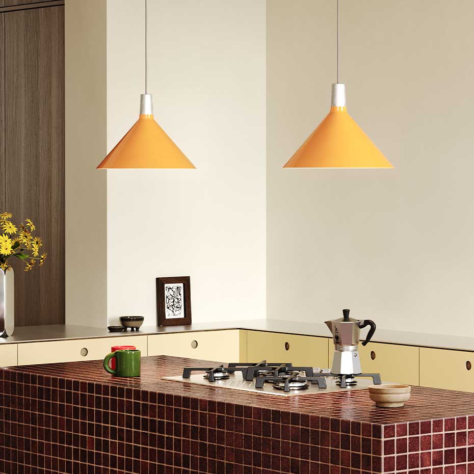 Bower Pendel Medium Yellow + Sphere IV LED Blub