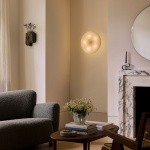 Magma Flush Mount Tak/Vägg Solid Brass & Polar White + Sphere II LED Bulbs Magma Flush Mount Tak/Vägg Solid Brass & Polar White + Sphere II LED Bulbs