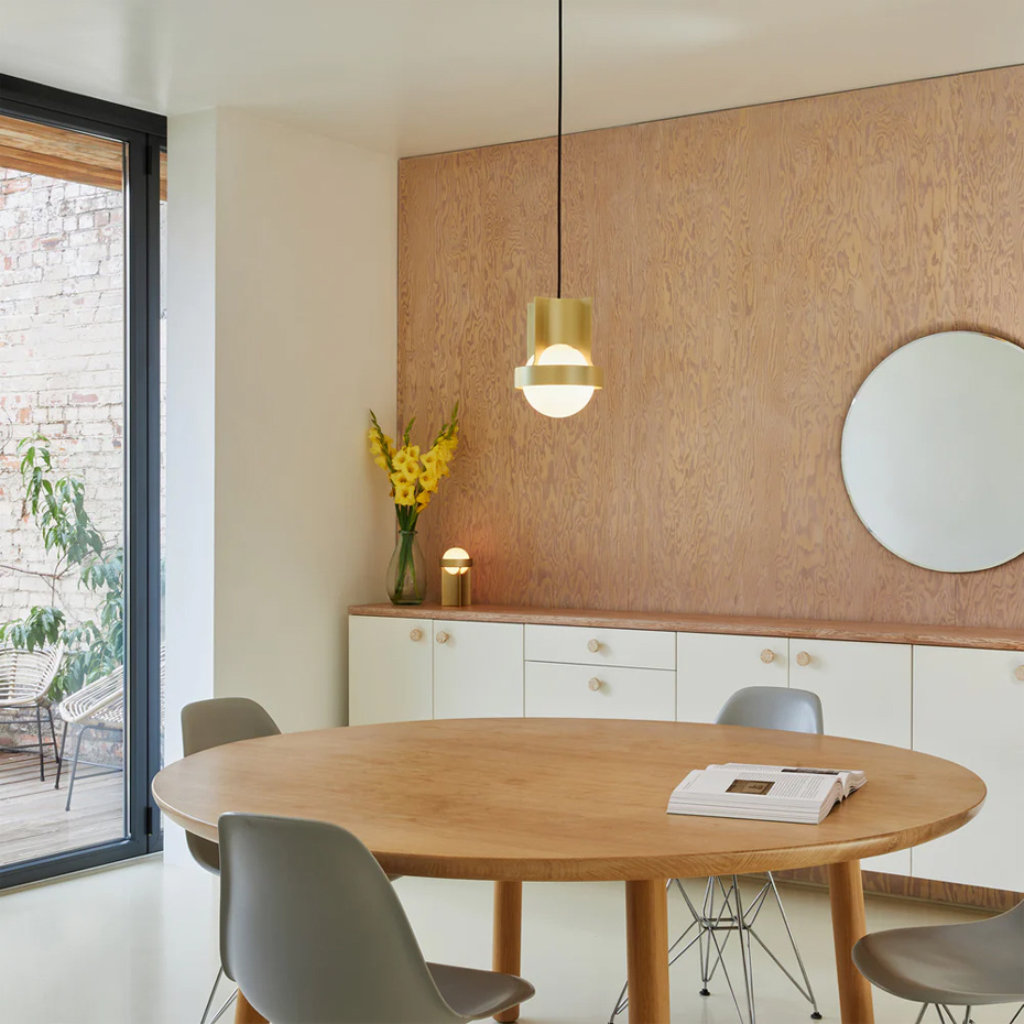 Loop Single Pendel Large Gold + Sphere IV LED Blub