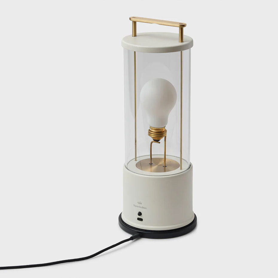 The Muse  Wireless Charger Black