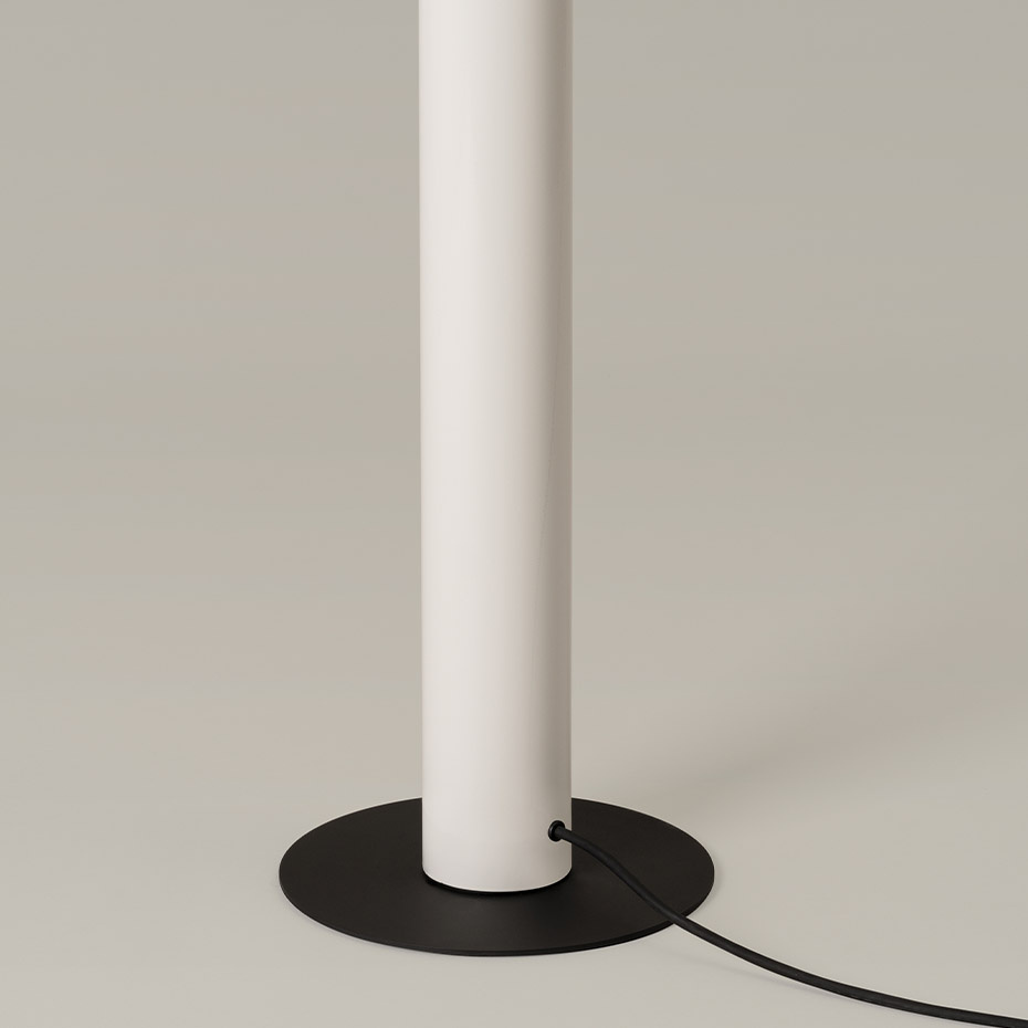 Tatu Golvlampa White Grey