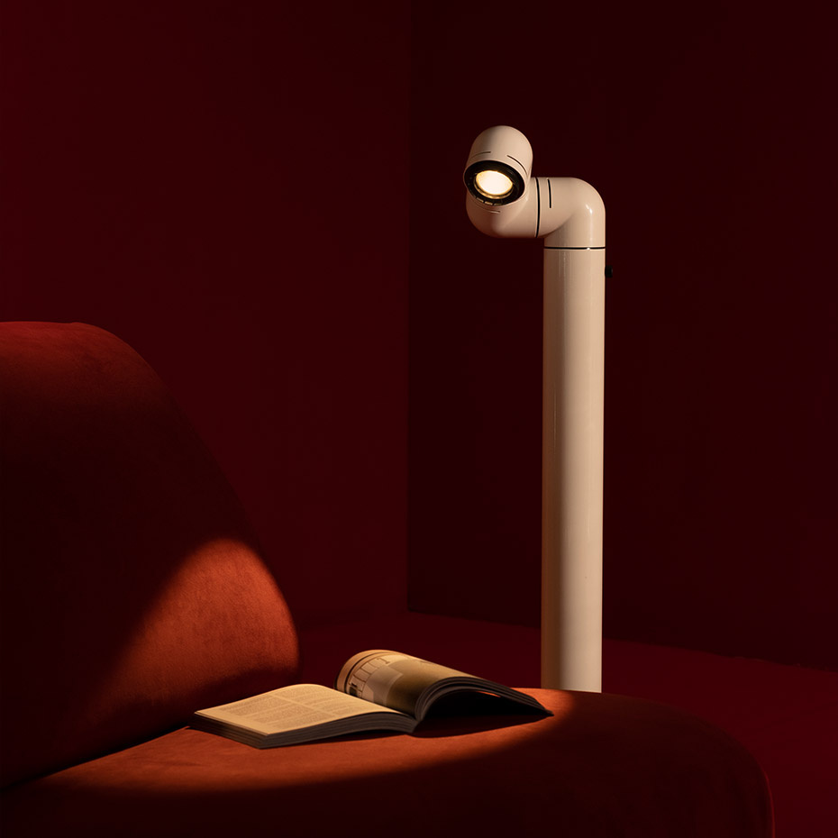 Tatu Golvlampa Pure Red