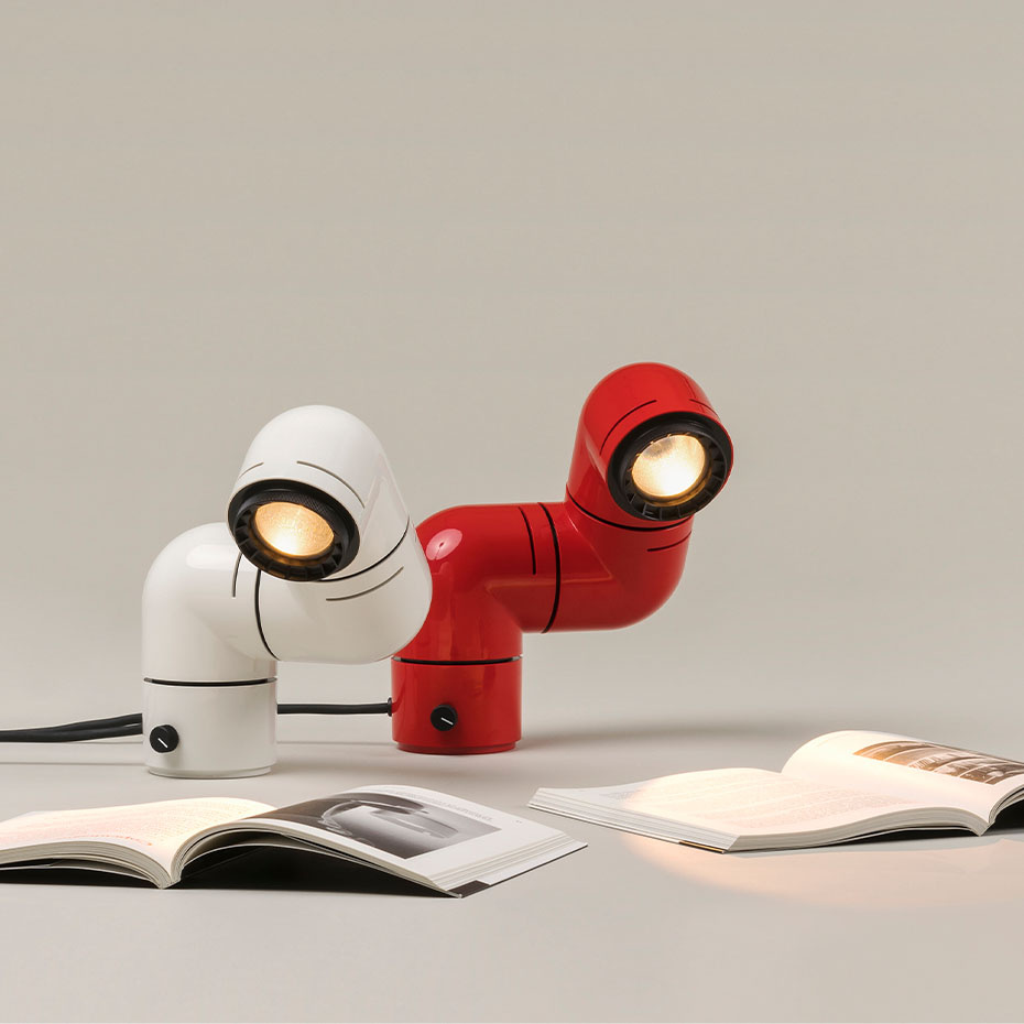 Tatu Bordslampa/Vägglampa Pure Red