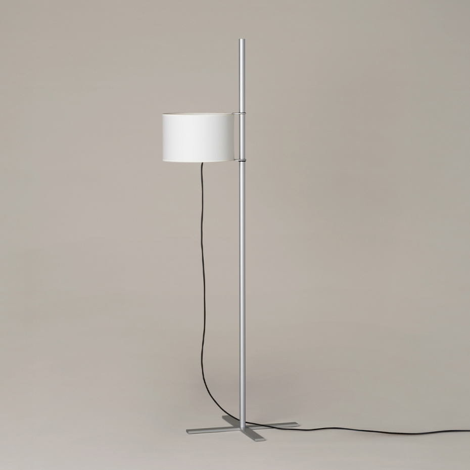 TMA Golvlampa Aluminum Grey/White Parchment