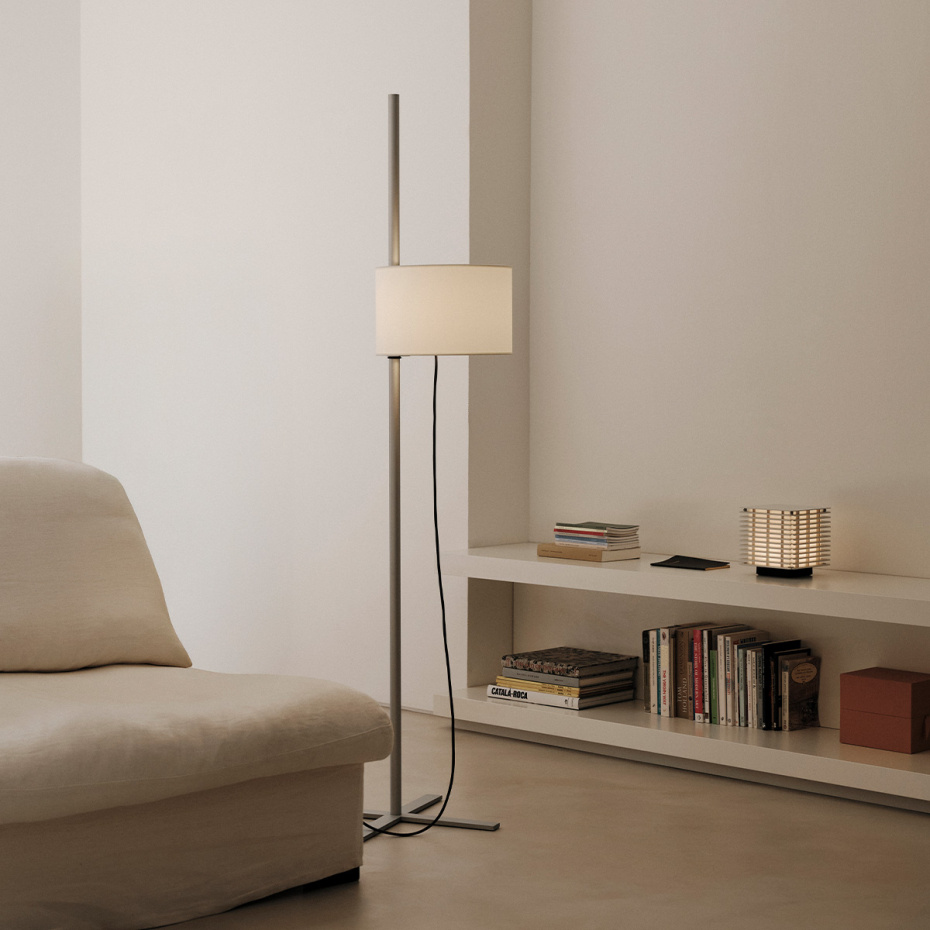 TMA Golvlampa Aluminum Grey/White Parchment