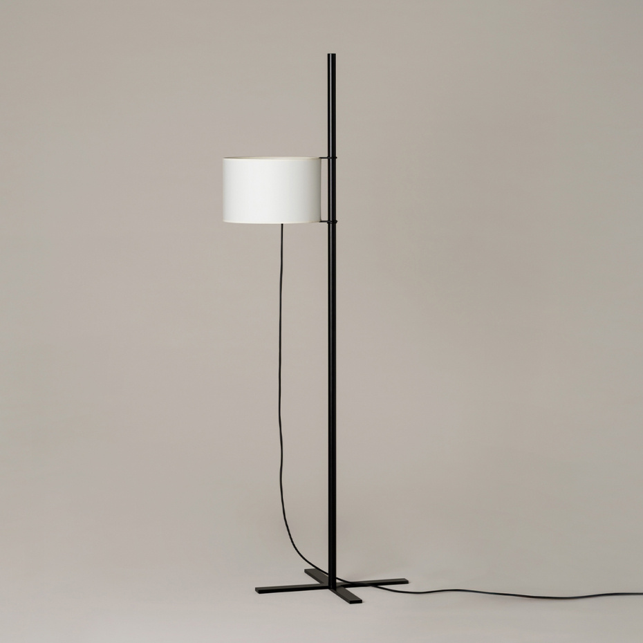 TMA Golvlampa Matt Black/White Parchment