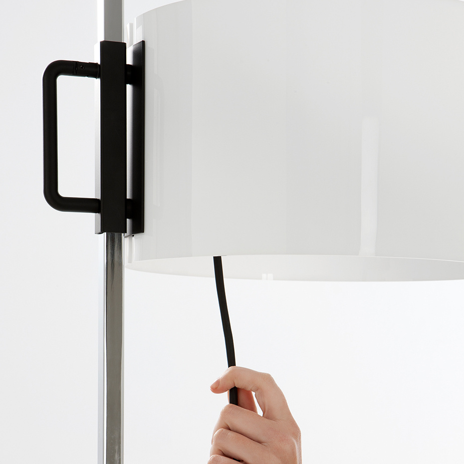 TMC Golvlampa Black/Chrome