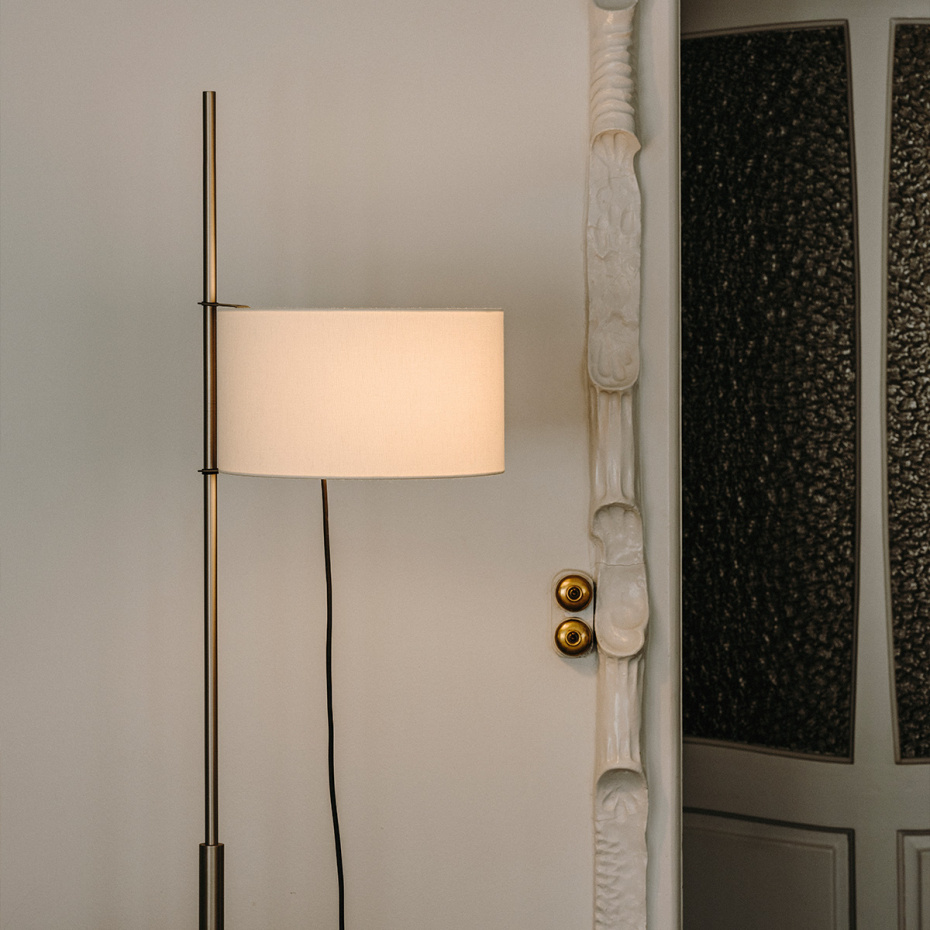 TMD Golvlampa Satin Nickel/White Parchment
