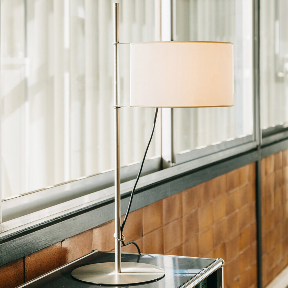 TMD Bordslampa Satin Nickel/White Parchment