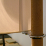 TMM Golvlampa Beech/White TMM Golvlampa Beech/White