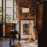 TMM Golvlampa Walnut/White TMM Golvlampa Walnut/White