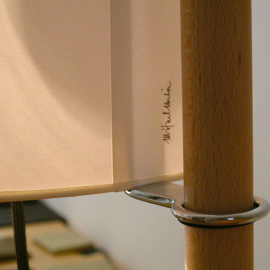 TMM Golvlampa Black Oak/White