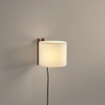 TMM Corto Vägglampa Walnut/Beige Med Kabel TMM Corto Vägglampa Walnut/Beige Med Kabel