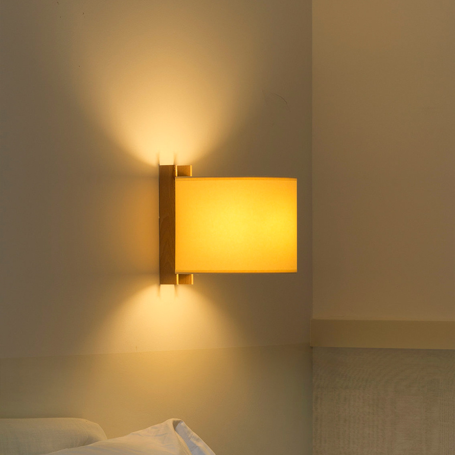 TMM Corto Vägglampa Beech/White Med Kabel