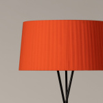 Tripode G5 Golvlampa Red-Amber Ribbon Tripode G5 Golvlampa Red-Amber Ribbon