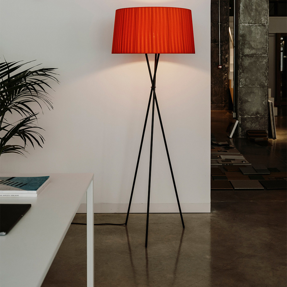 Tripode G5 Golvlampa Mustard Raw Color Ribbon