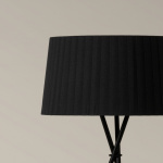 Tripode G6 Bordslampa Black Ribbon Tripode G6 Bordslampa Black Ribbon