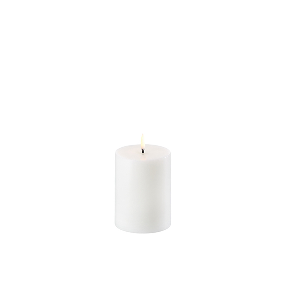 Uyuni Pillar LED Candle 13cm Nordic White