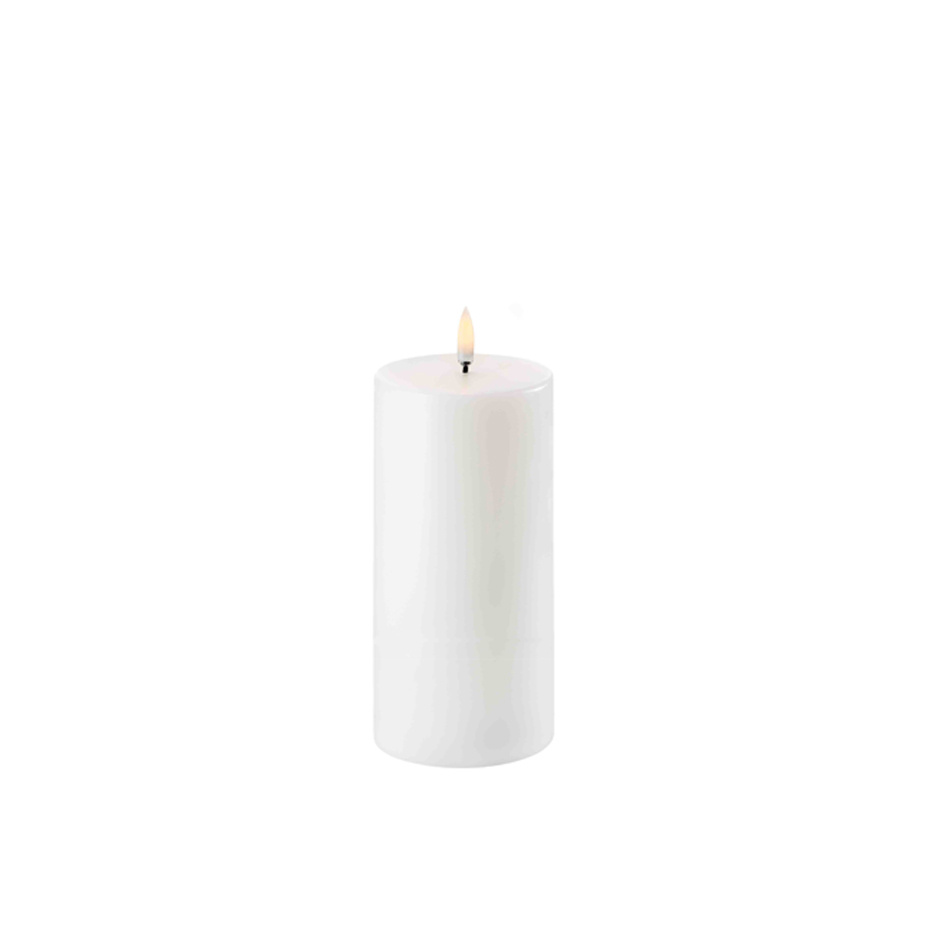 Uyuni Pillar LED Candle 18cm Nordic White