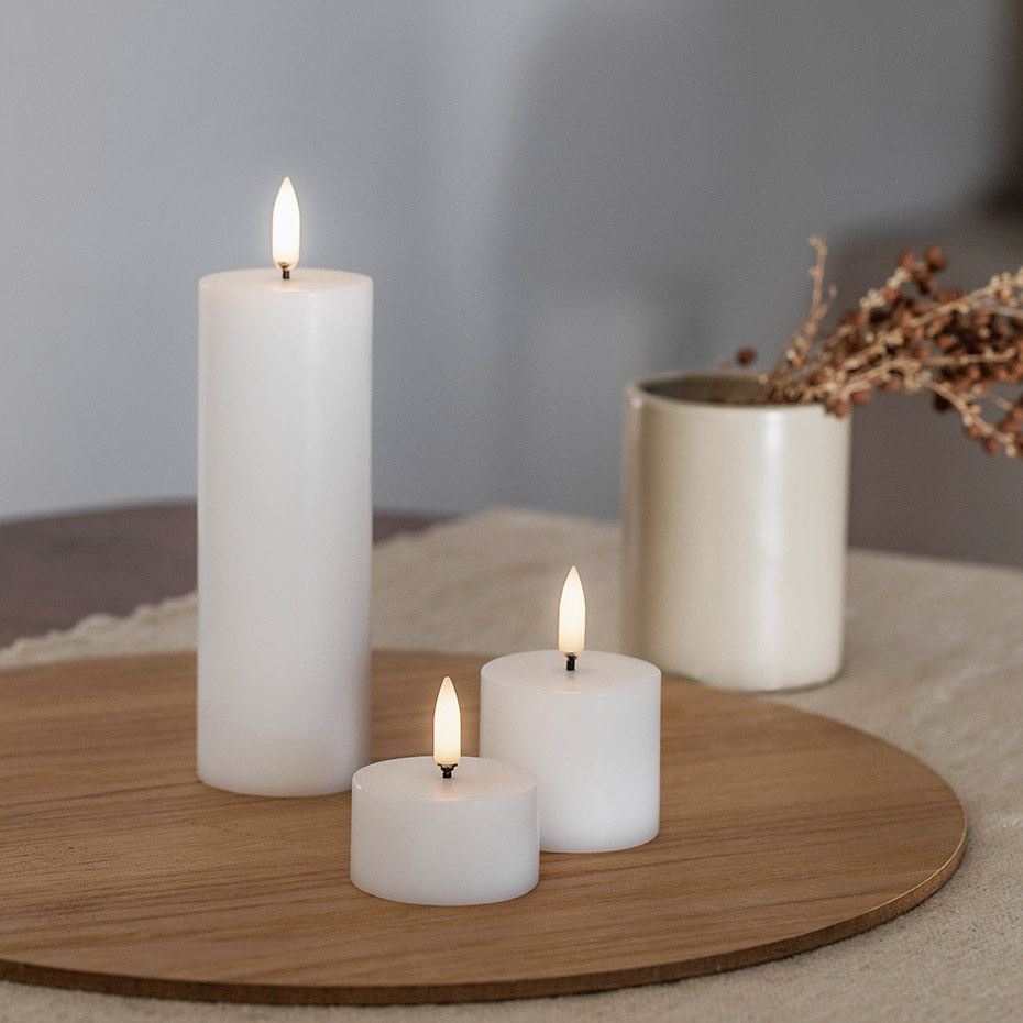 Uyuni Mini Pillar LED Candle 5x14,5cm Nordic White
