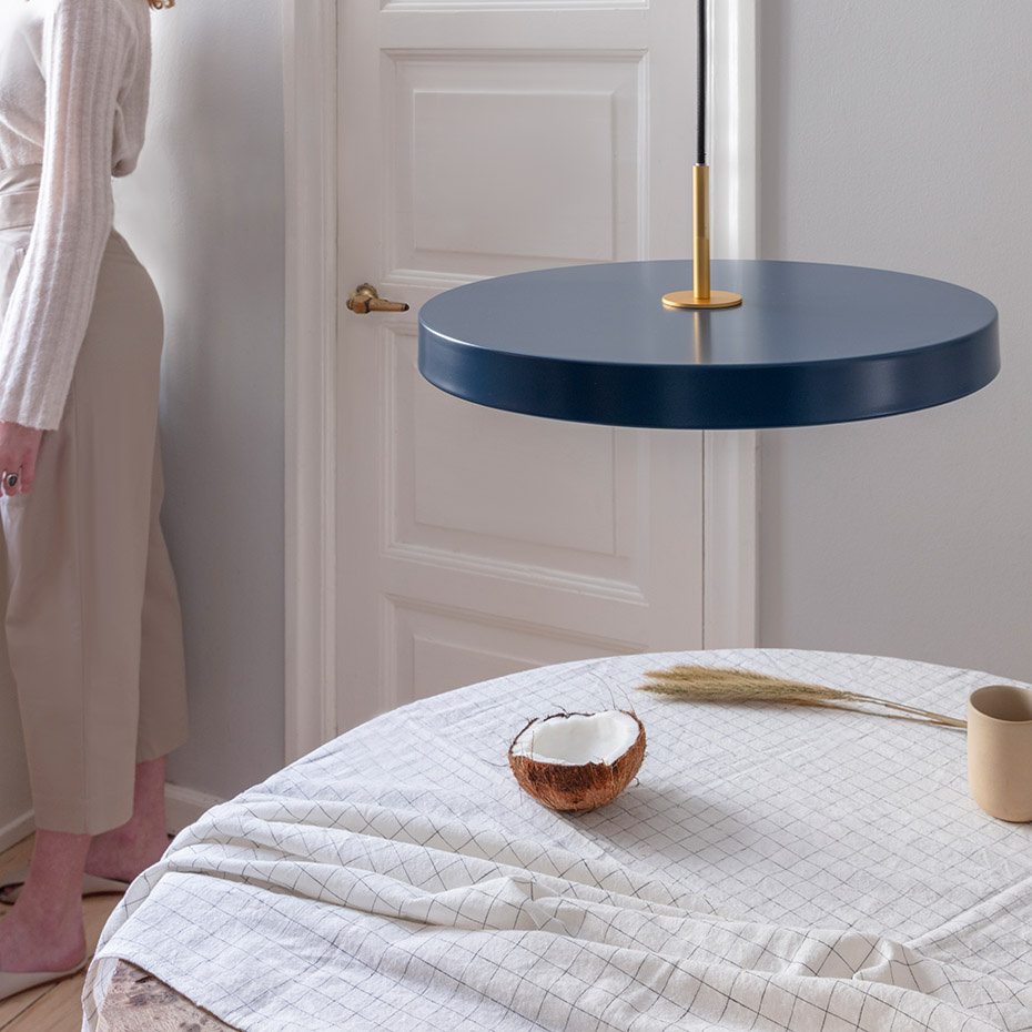 Asteria Pendel Medium Petrol Blue/Brass