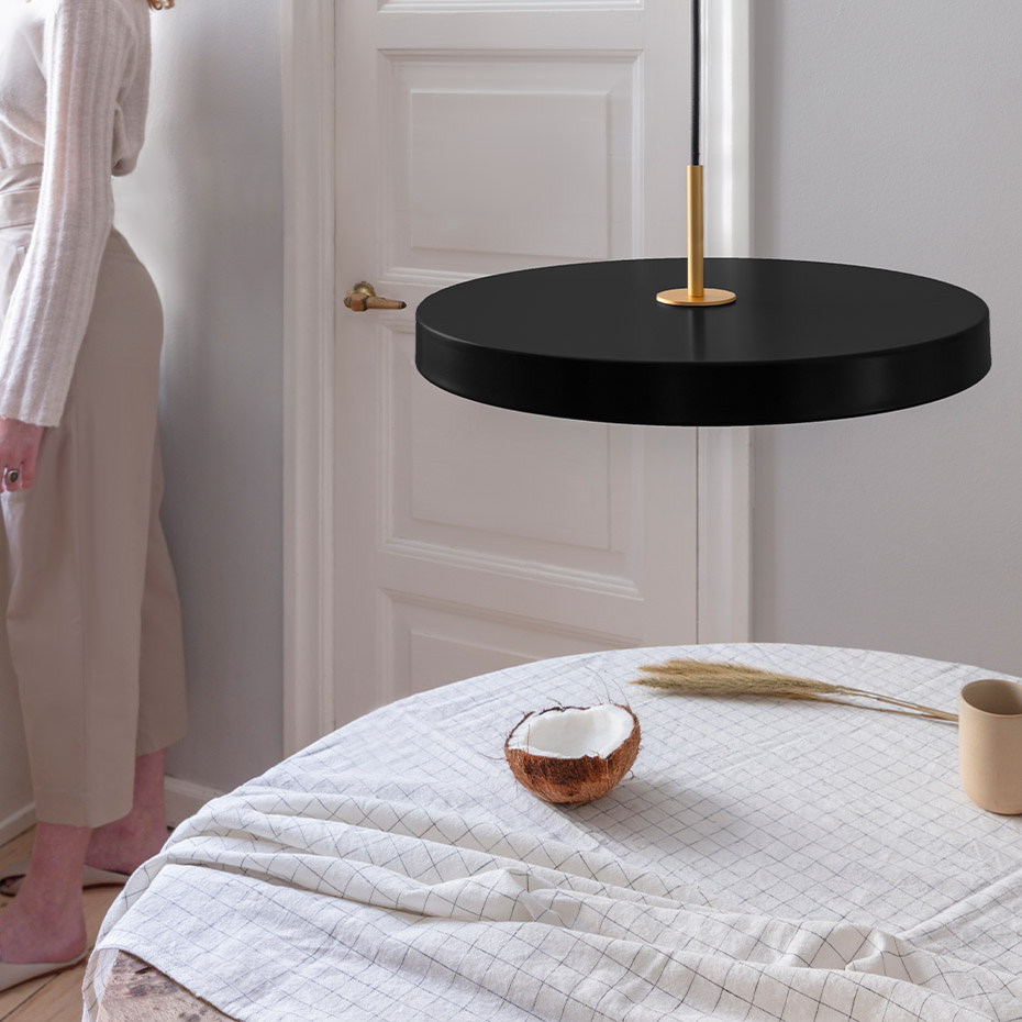 Asteria Pendel Medium Black/Brass