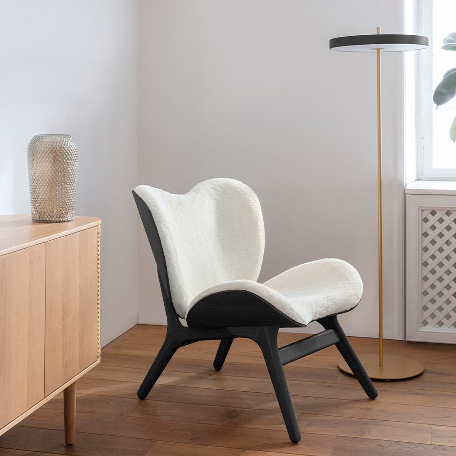 Asteria Golvlampa Black