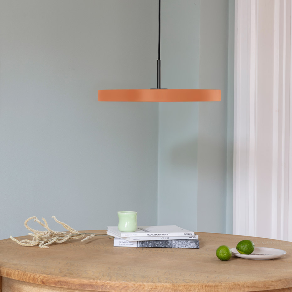 Asteria Pendel Medium Nuance Orange/Black