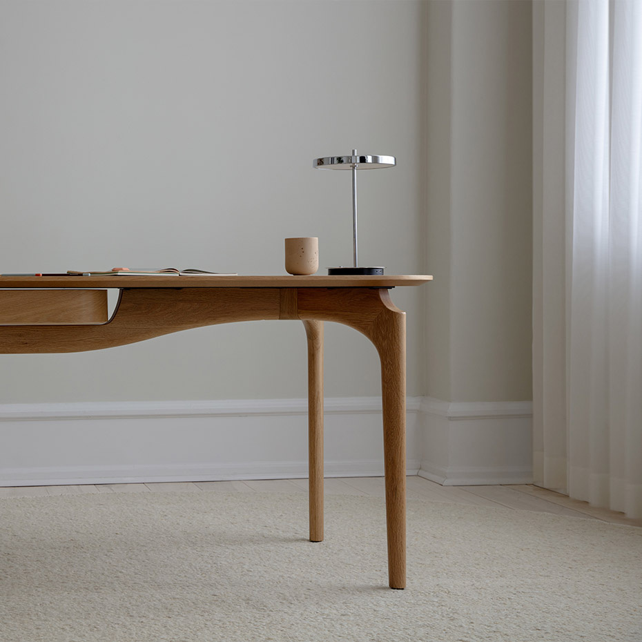 Asteria Move Portable Bordslampa Polished Steel