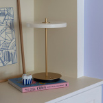 Asteria Move Portable Bordslampa Pearl White Asteria Move Portable Bordslampa Pearl White