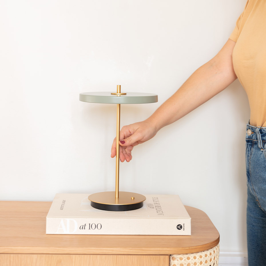 Asteria Move Portable Bordslampa Nuance Olive