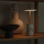 Asteria Move Portable Bordslampa Mini Red Marble Asteria Move Portable Bordslampa Mini Red Marble