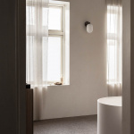 Noor Vägglampa Opalglas/Svart Krom Noor Vägglampa Opalglas/Svart Krom