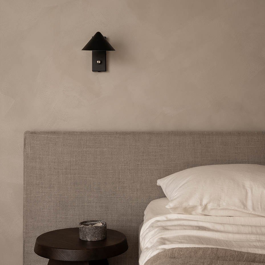 Kuro Read Vägglampa Mattsvart/Svart Krom