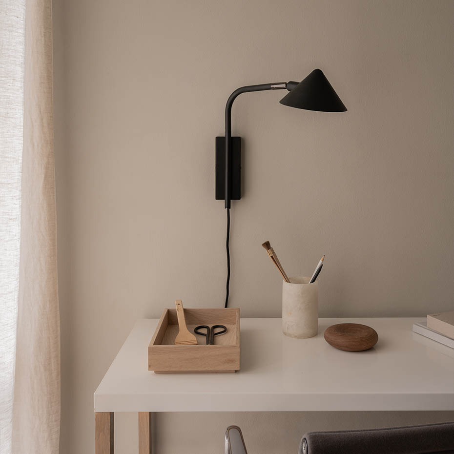 Kuro Vägglampa Mattsvart/Svart Krom