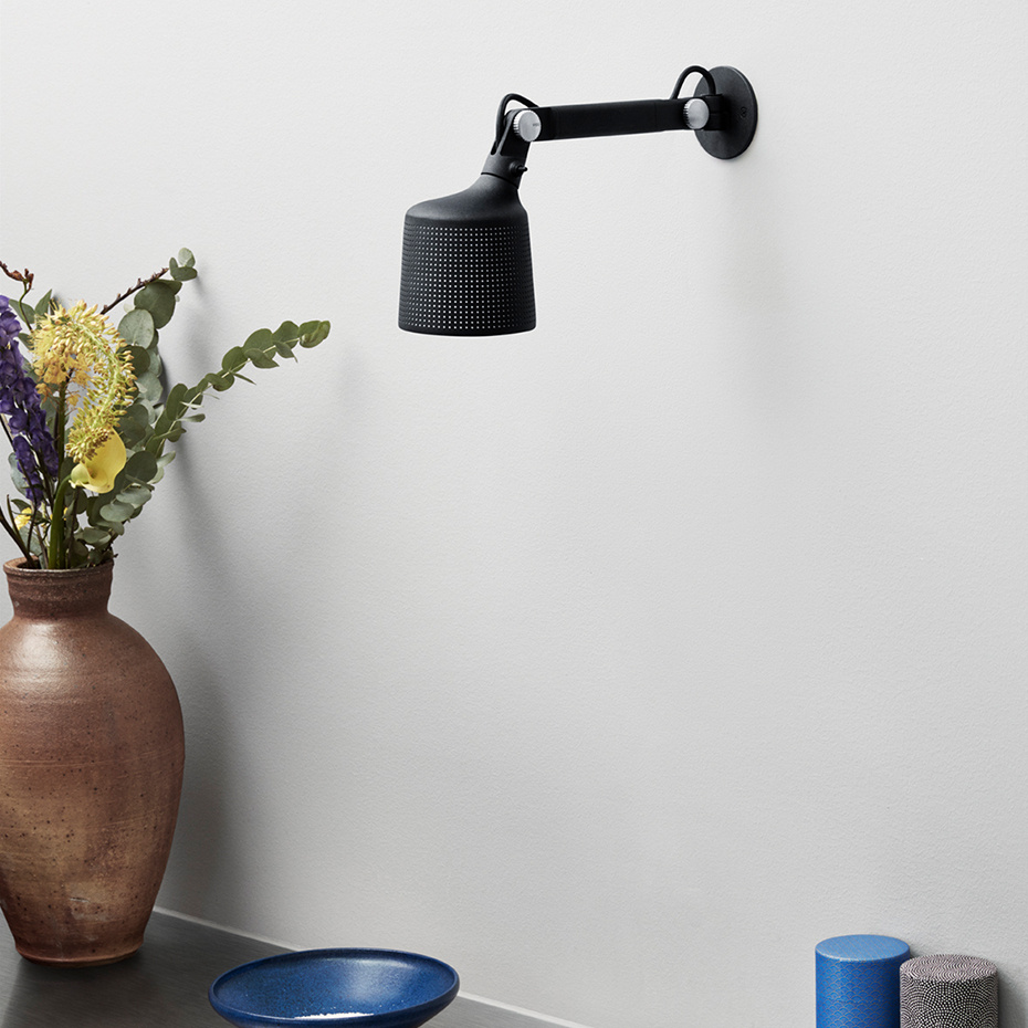 Vipp 523 Vägglampa Black