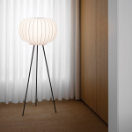 Vipp 581 Paper Golvlampa Dark Oak/Dark Brown Vipp 581 Paper Golvlampa Dark Oak/Dark Brown