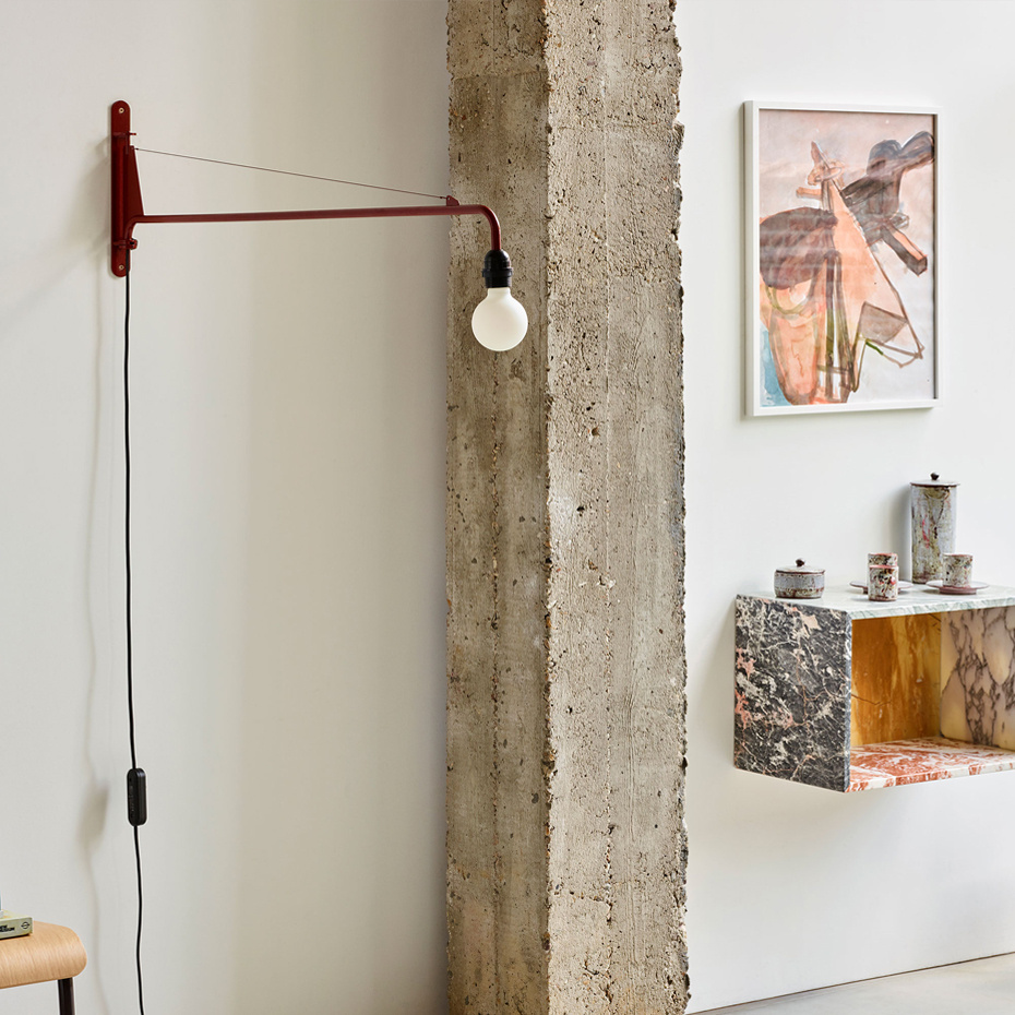 Petite Potence Vägglampa Deep Black