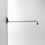 Petite Potence Vägglampa Prouvé Bleu Marcoule Petite Potence Vägglampa Prouvé Bleu Marcoule
