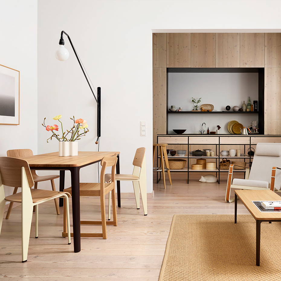 Potence Vägglampa Deep Black