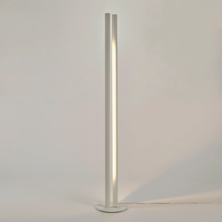 L1 Floor Lamp White