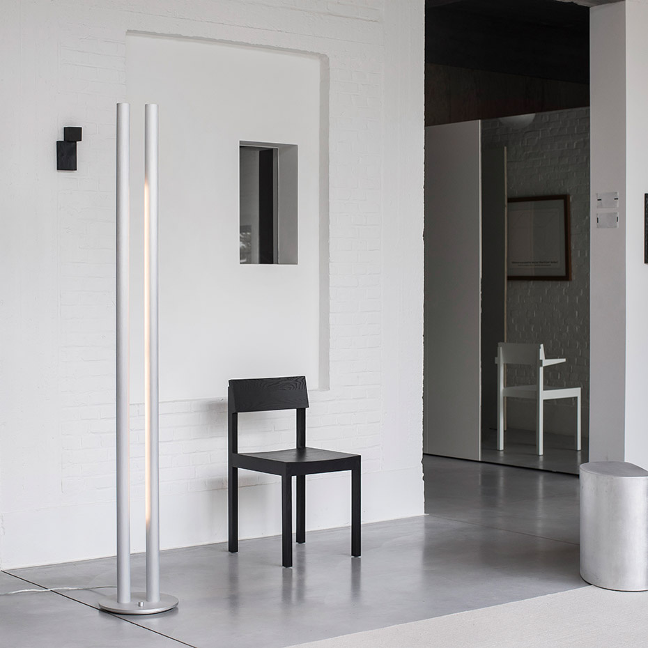 L1 Floor Lamp Aluminium