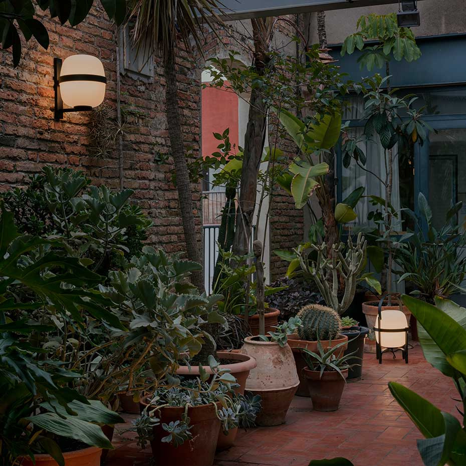 Wally Cesta Vägglampa Matt Black