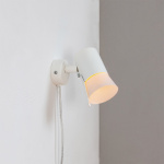 Bezzy Vägglampa Vit Bezzy Vägglampa Vit